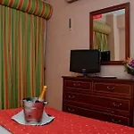 Vip Berna Hotel 3*