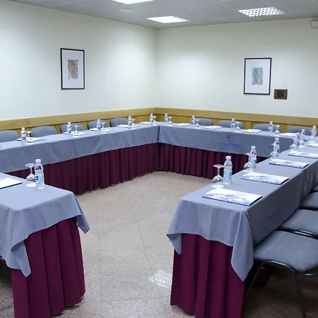 Vip Berna מלון 3*