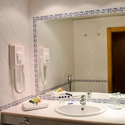 מלון Vip Berna 3*